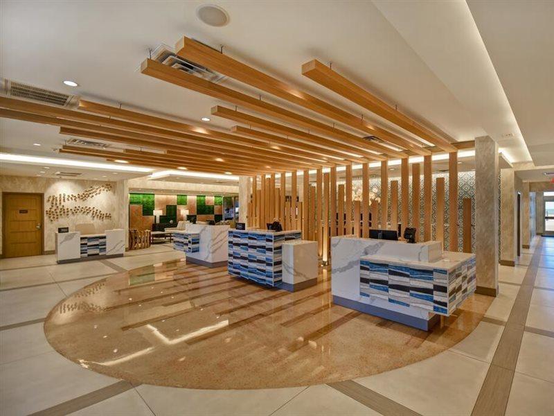 Doubletree By Hilton Oceanfront Virginia Beach Exterior photo