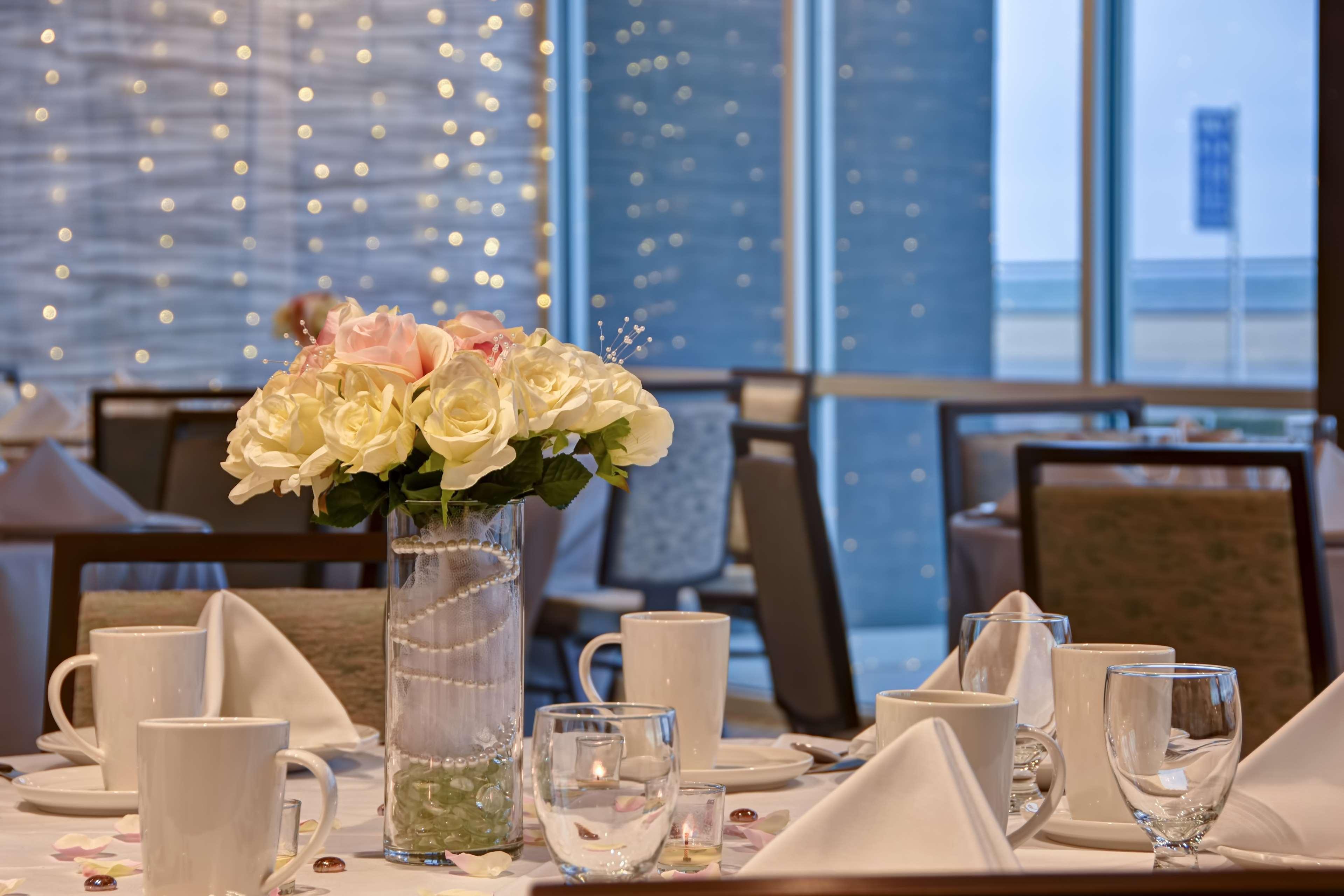 Doubletree By Hilton Oceanfront Virginia Beach Exterior photo
