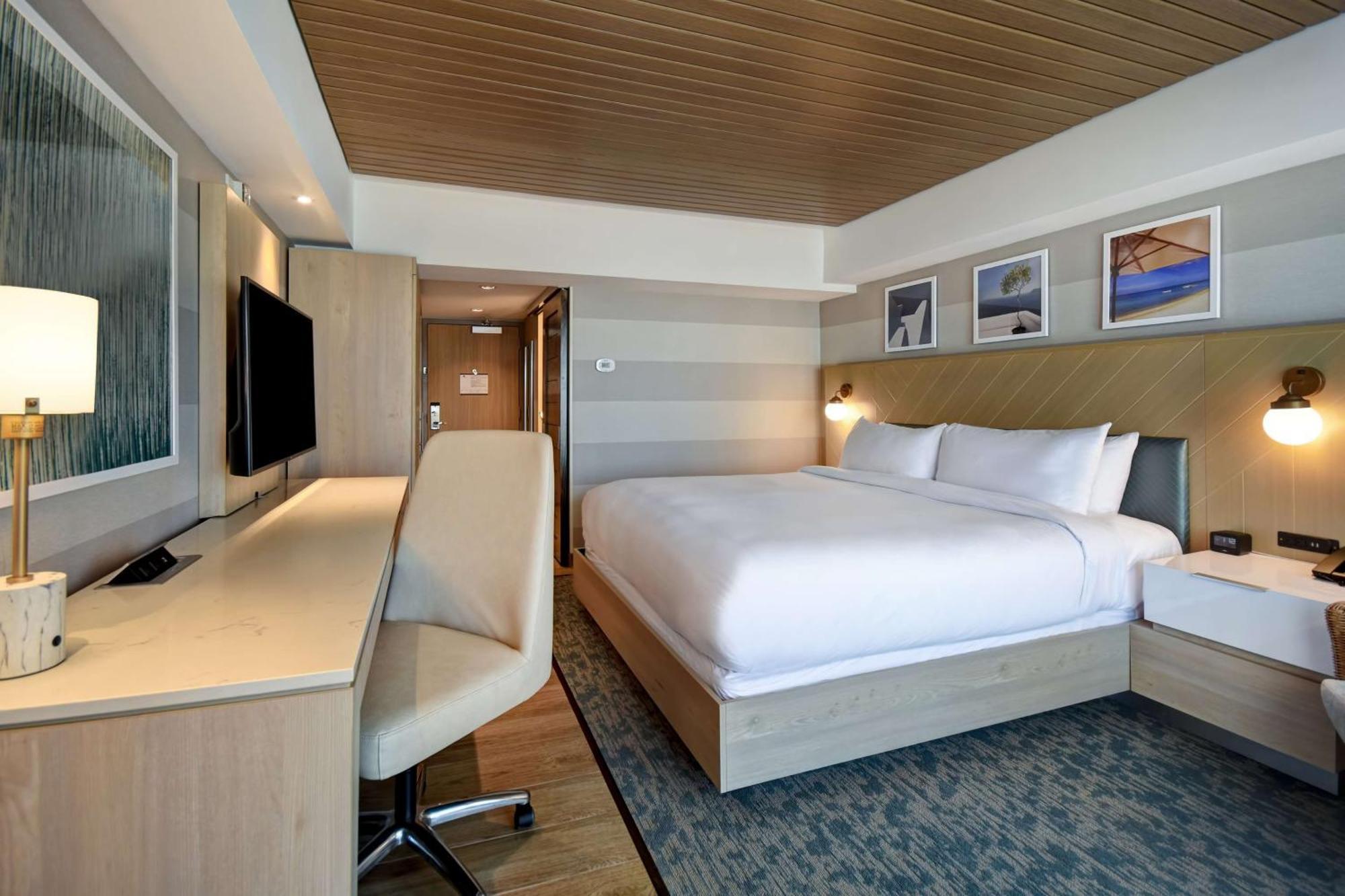 Doubletree By Hilton Oceanfront Virginia Beach Exterior photo