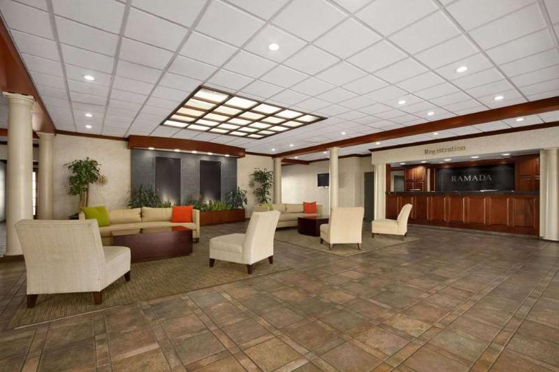 Doubletree By Hilton Oceanfront Virginia Beach Exterior photo